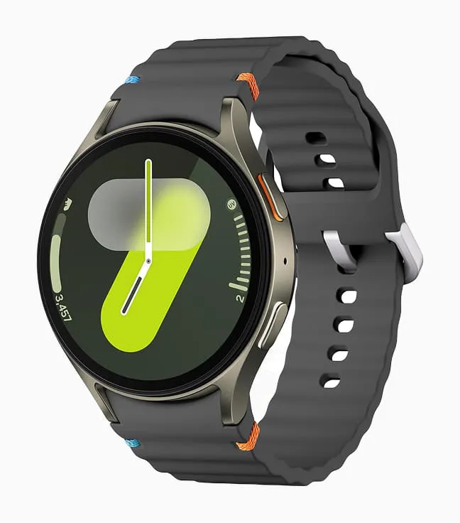 Fitbit Versa 4 Fitness Smartwatch with Daily Readiness, GPS, 24/7 Heart Rate - Image 2