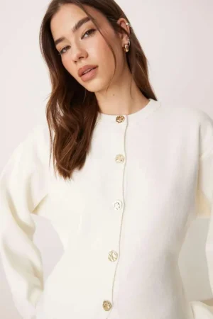 Half sleeve crop top