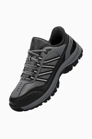 Women’s canvas tennis shoes